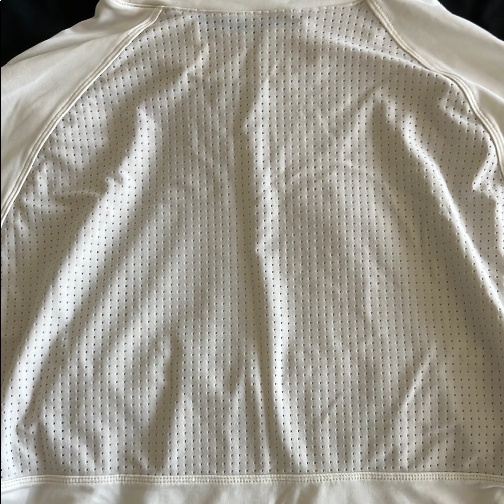 Buffbunny Ivory Crop T-Shirt - Picture 4 of 6